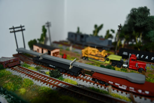N scale Press arm load for Heavy flat cars.