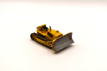 N Scale Dozer D9D open cab and posable blade kit