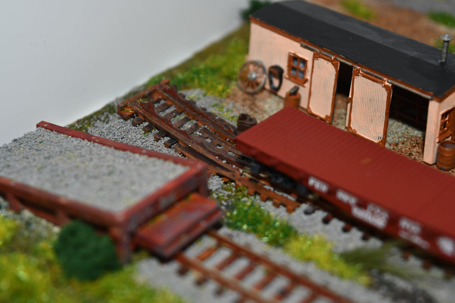 N scale Saunders style track bumper kit