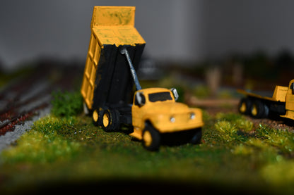 1948-1951 Ford F6 flat and dump trucks kit