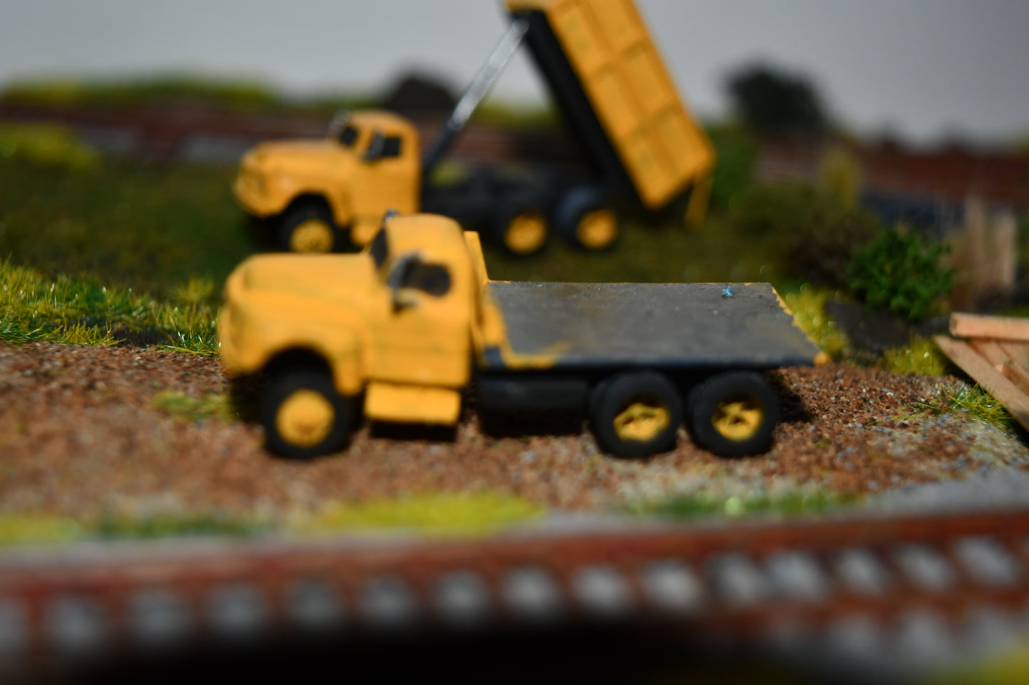 1948-1951 Ford F6 flat and dump trucks kit
