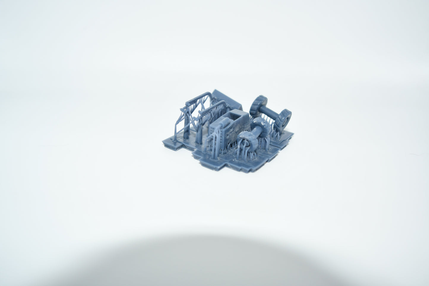 Small N scale Payloader