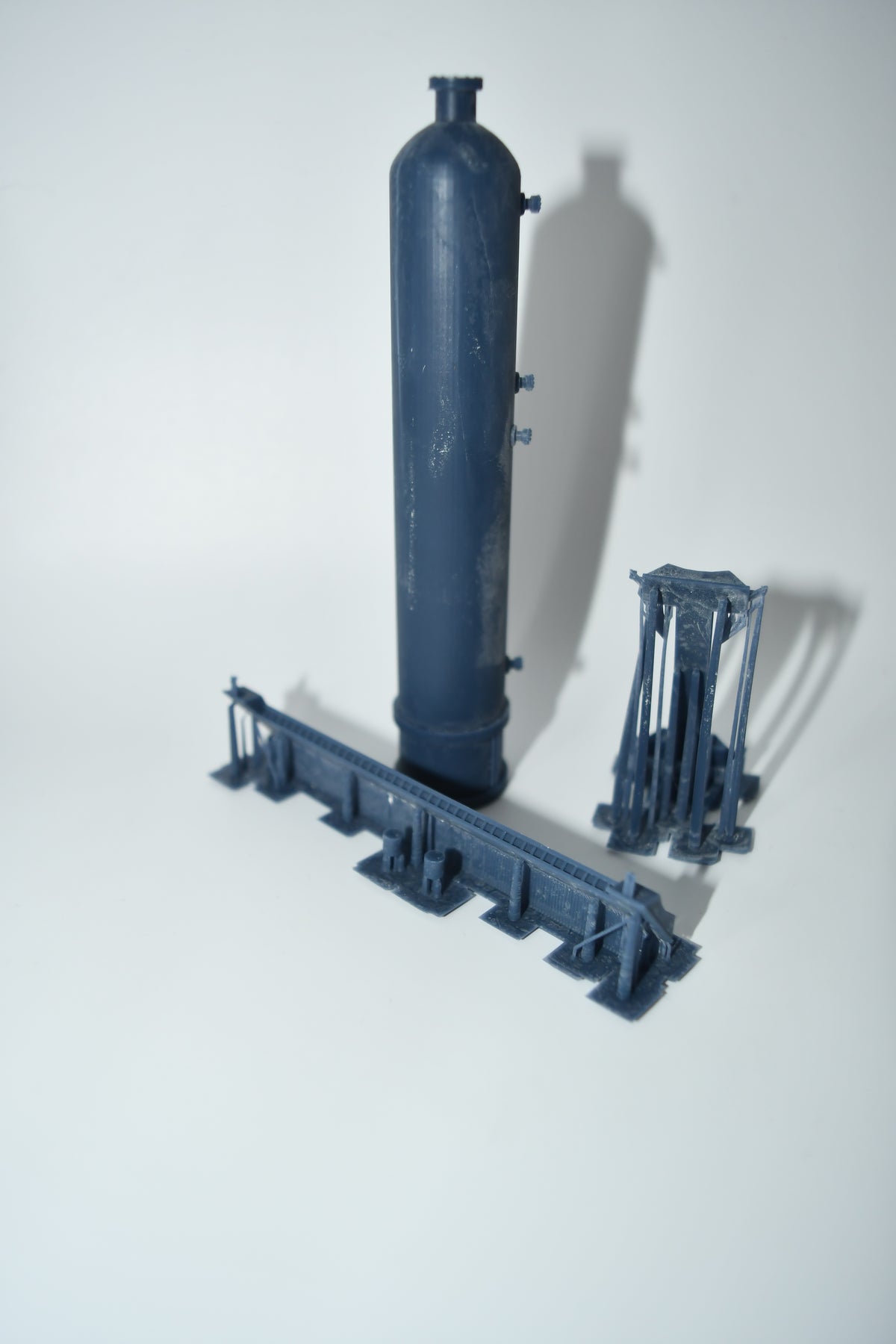 Heavy flat car reactor load