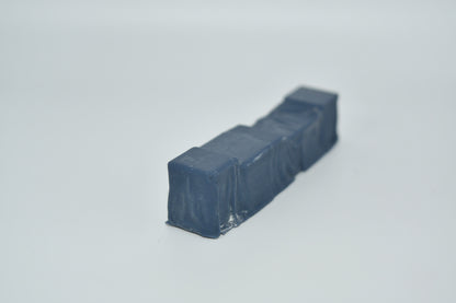 Tarped crates load in N scale