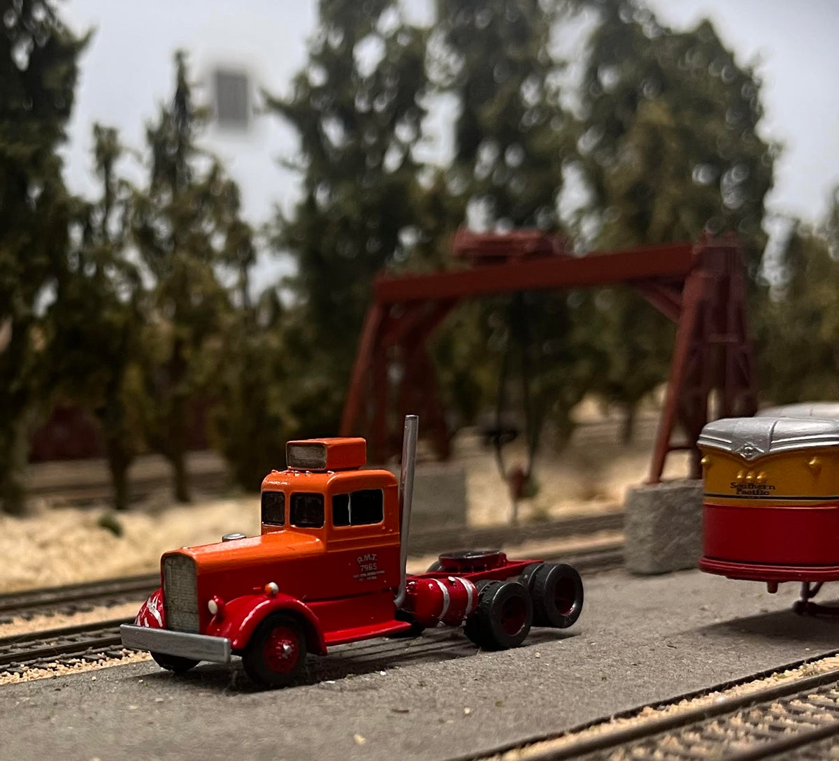 1955 Kenworth needle nose tractor truck in N scale